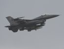aviano june 05  2011 lucky15 f 16cm 91 0345 77thfs 20thfw  shaw afb  south carolina havy rain 